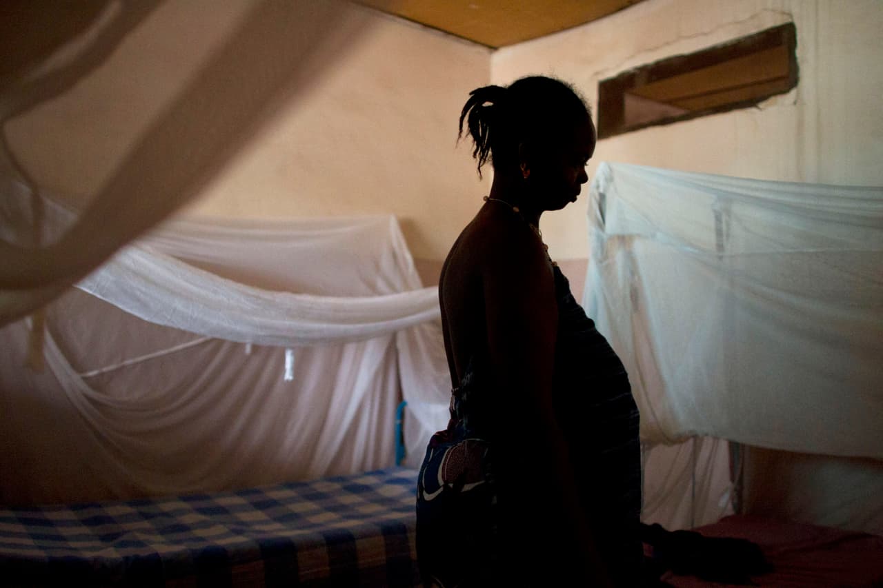 Maternidad bajo la lupa: EEUU endurece controles para mujeres embarazadas que buscan ciudadanía para sus hijos