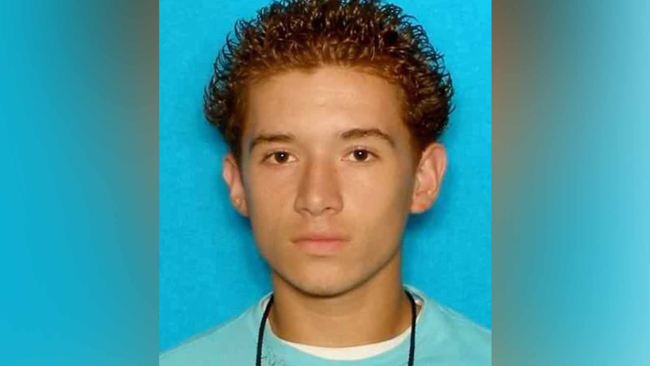 Diego Armando Menéndez es otro de los involucrados y enfrenta los mismos cargos.