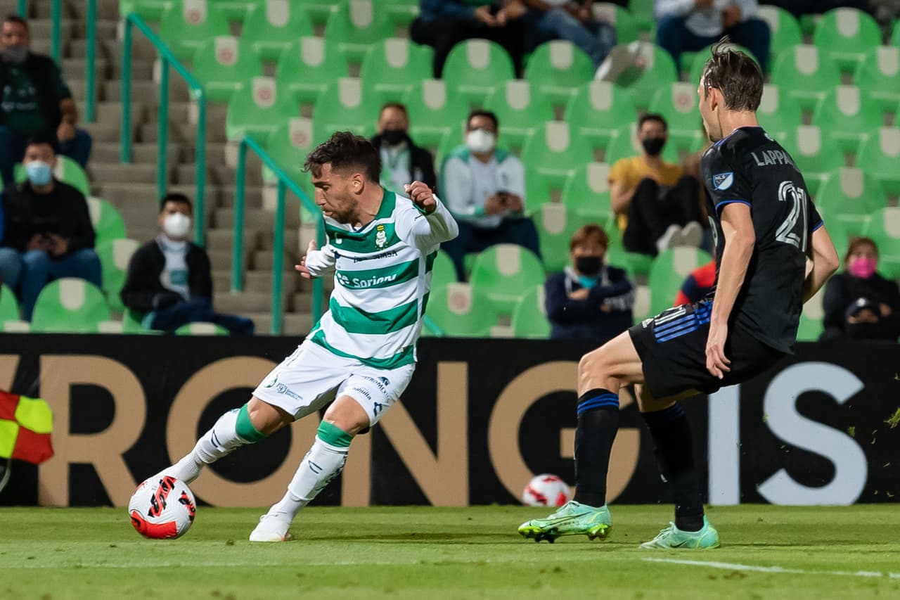 Jesús Otero sorprende al minuto 88, marca el único tanto del encuentro y la da la ventaja a Santos en los octavos de final tras vencer 1-0 al CF Montreal.