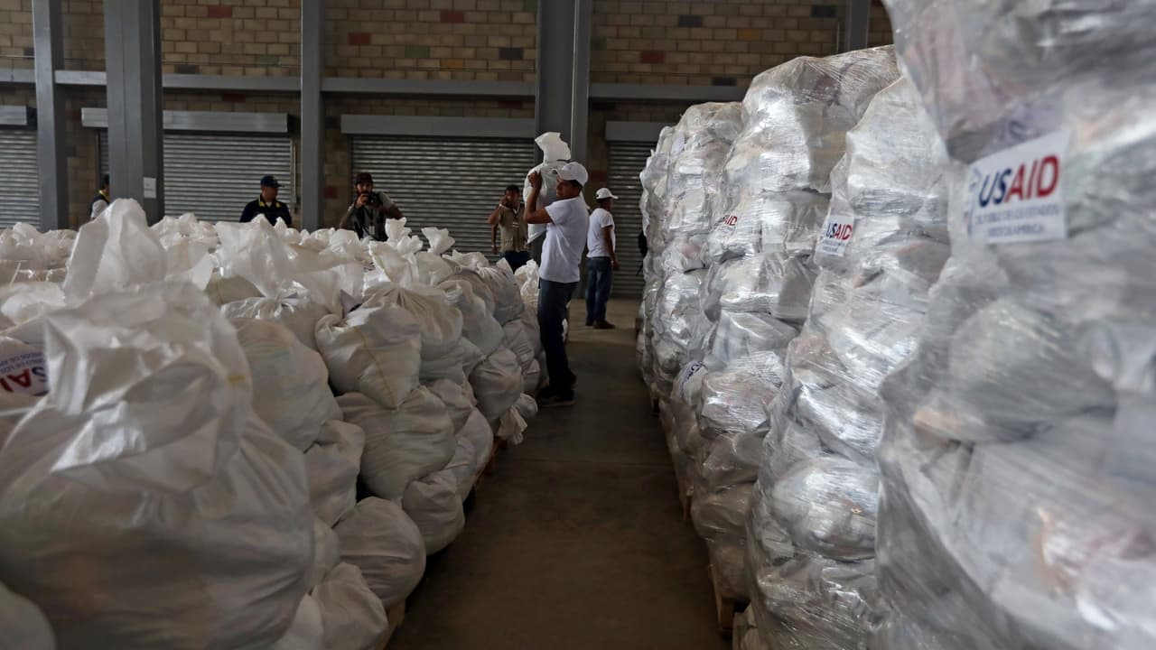 Organizaciones consideran un corredor humano para que los alimentos y medicinas entren a Venezuela