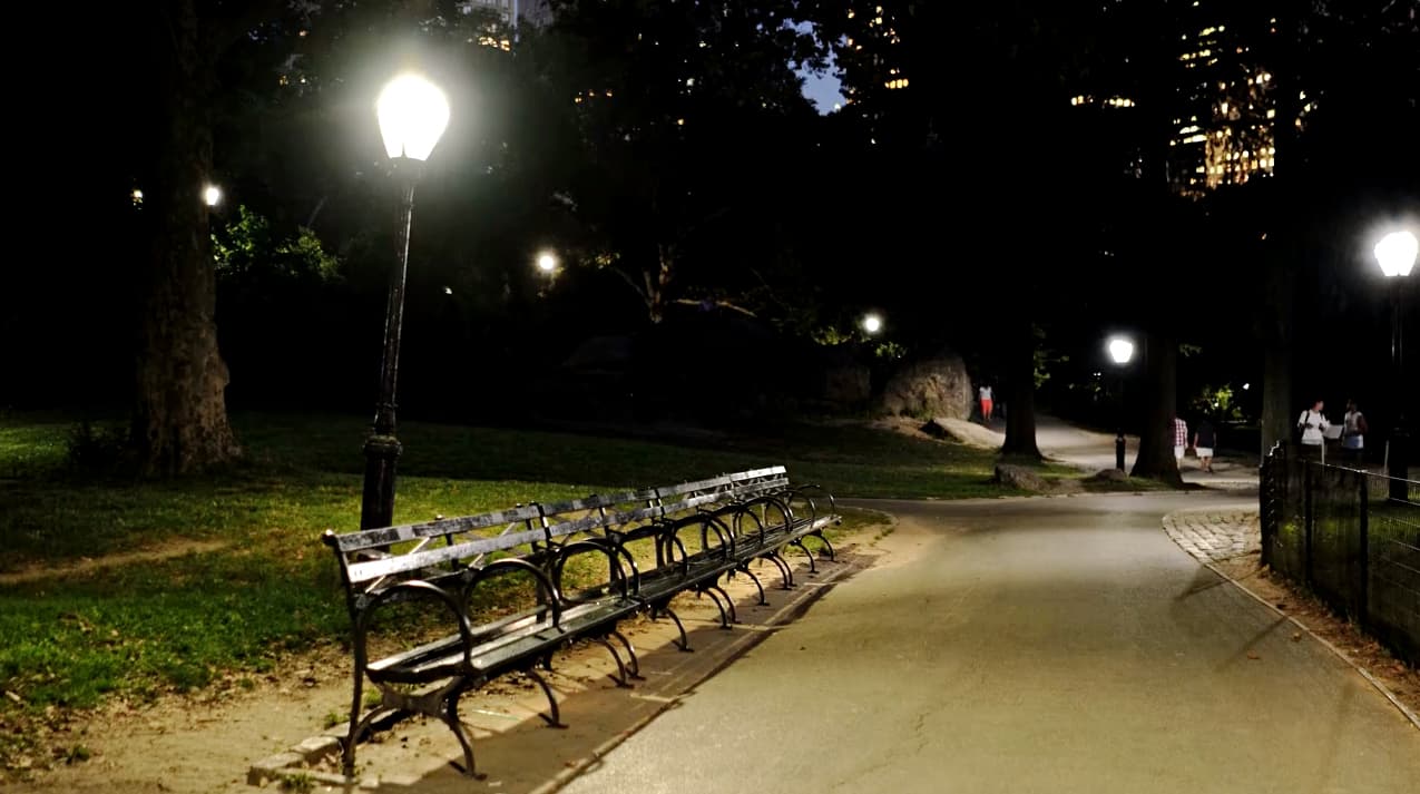 Adolescente es agredido sexualmente por un grupo de hombres en Central Park