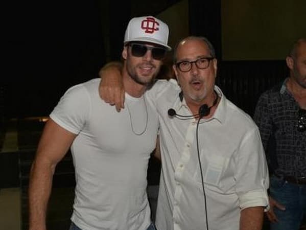 Durante los ensayos William Levy no perdió pro nada la sonrisa y sacó su mejor actitud junto a Cisco Suárez, productor de PJ.
