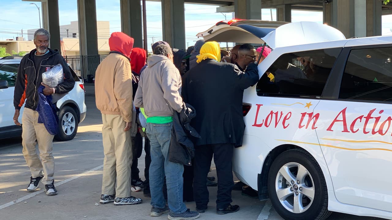 Star of Hope es una fundación dedicada a ayudar a hombres, mujeres y niños que viven en las calles de Houston.