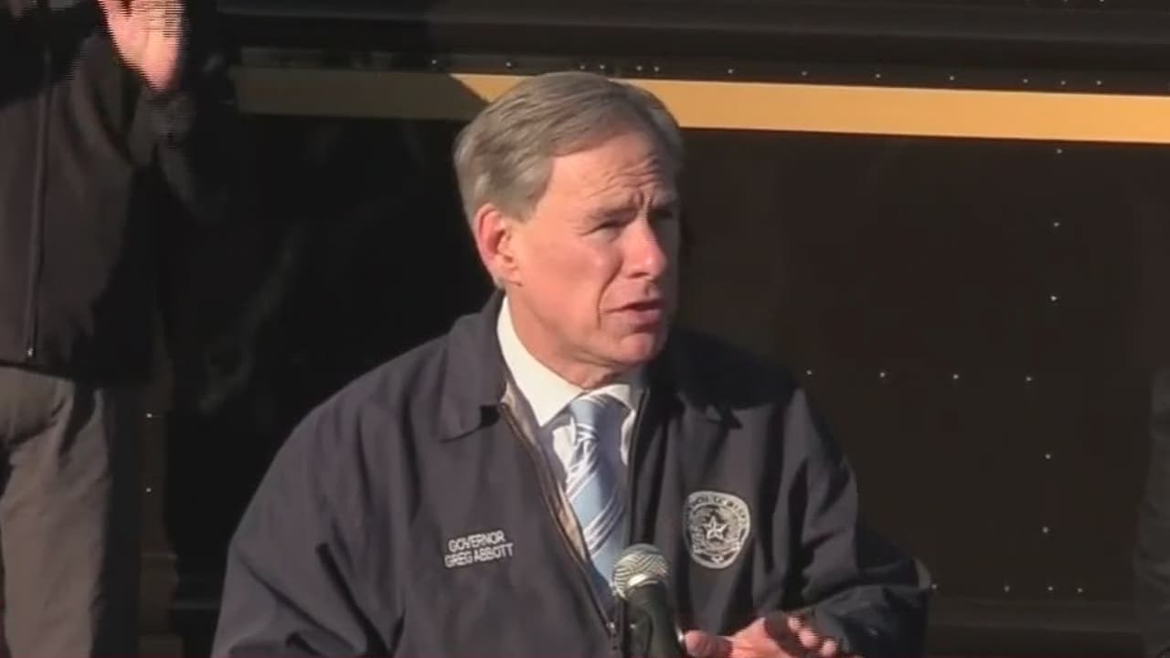 El mandatario Greg Abbott aseguró que las vacunas y la terapia con anticuerpos “será clave para reducir hospitalizaciones” por coronavirus, a medida que los casos en la región muestran un aumento drástico tras reuniones durante el día de Acción de Gracias.