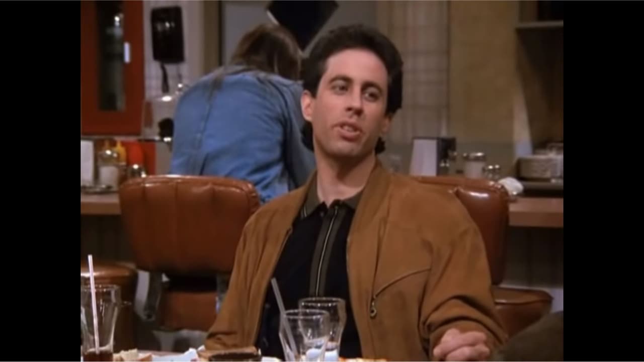 En la serie sobre él mismo, Seinfeld era cinco años más grande que Jason, aunque físicamente pareciera que era al revés por la falta de cabello y los lentes de este último.
