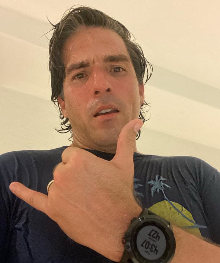 "
<b>Renunció a la tesorería</b> en el Estado porque va como candidato federal electo, para quien sabe de eso, es algo que se tiene que hacer y renunció en septiembre a este cargo por este proyecto que ya han venido trabajando hace muchos meses".
<br>