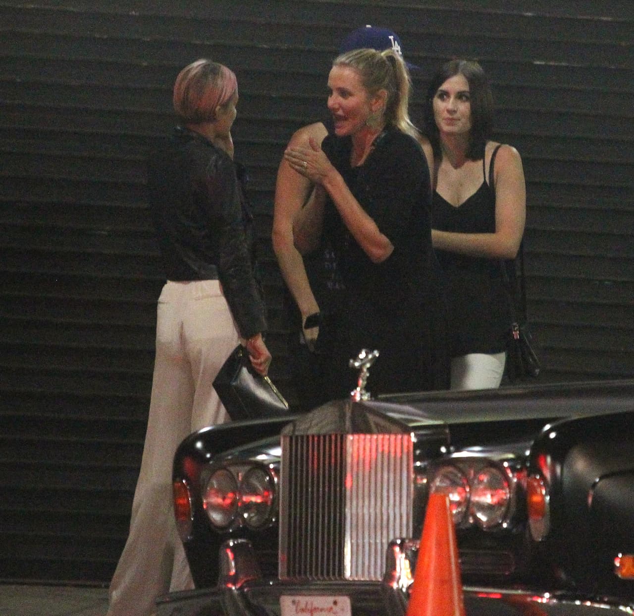 Las dos amigas salieron a cenar con sus esposos, los gemelos Joel y Benji Madden.