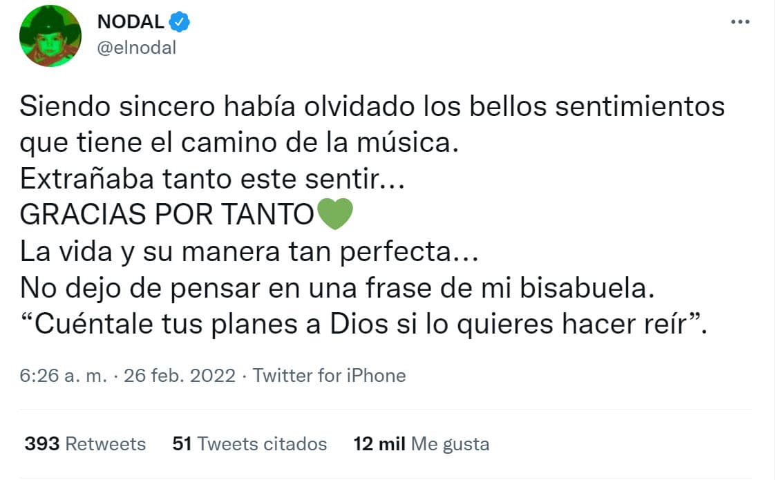 "Siendo sincero había olvidado los bellos sentimientos que tiene el camino de la música.
<b>Extrañaba tanto este sentir</b>", escribió la mañana del sábado 26 de febrero.
<br>