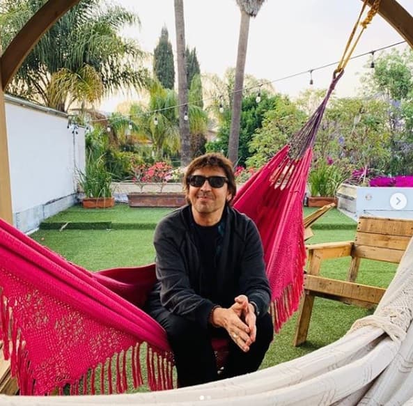 Guillermo del Bosque informó que inició un periodo de aislamiento médico por 25 días, a raíz del trasplante de médula al que será sometido.
<br>