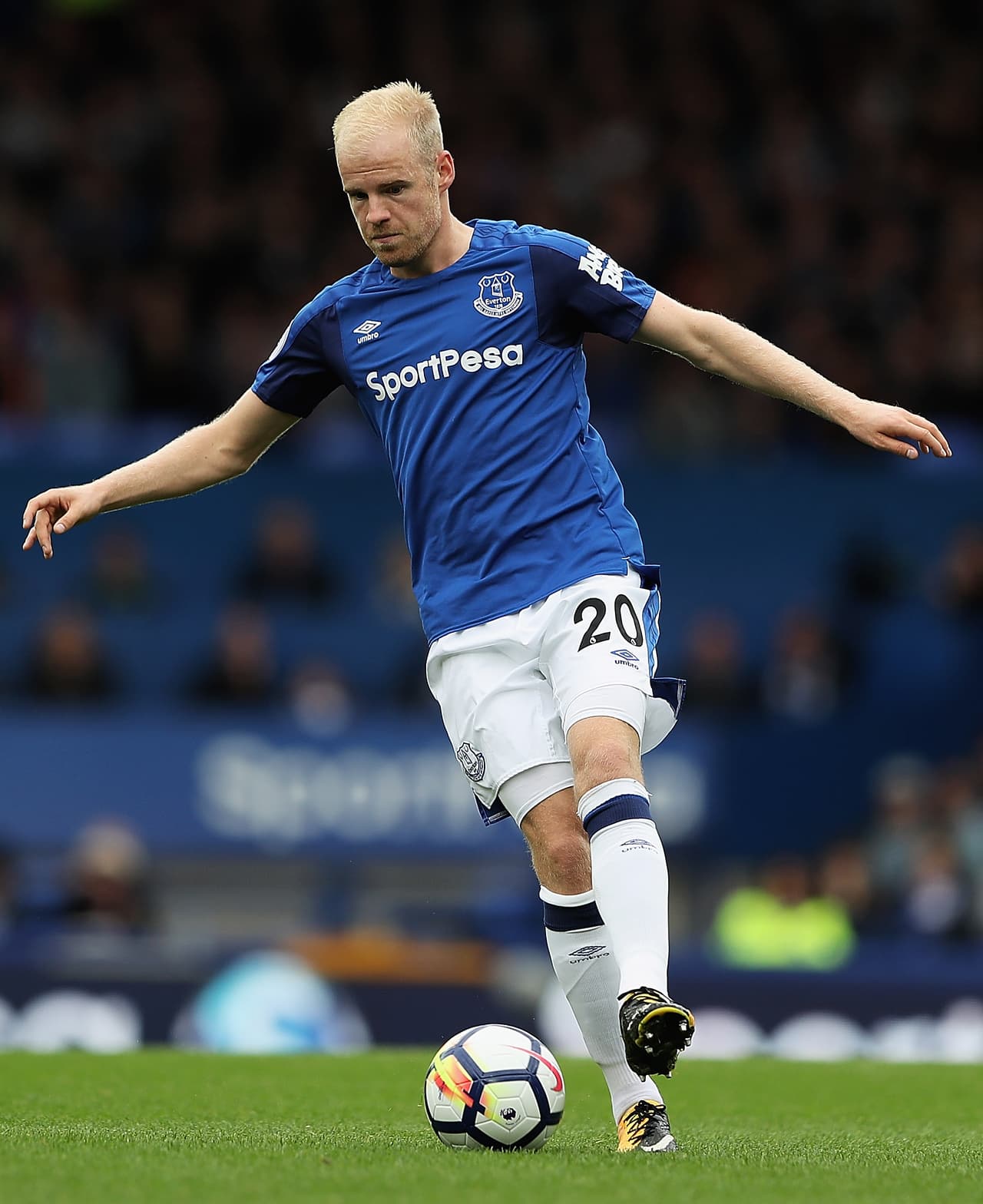Davy Klaassen no ha podido brillar en el Everton como lo hizo en el Ajax. Se dice que podría salir en este mercado rumbo al Napoli.