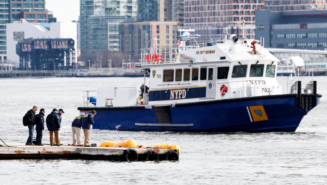 Qué se sabe del fatal accidente del helicóptero que cayó al agua en Nueva York