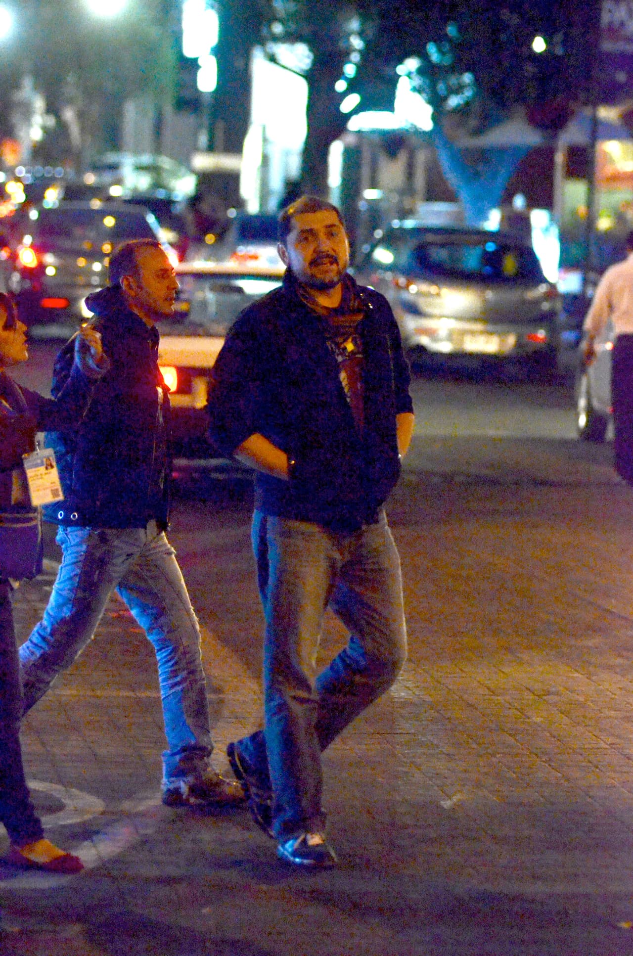 "No es difícil mantenerse sano, 
<b><a href="https://www.univision.com/musica/reyli-barba-ingreso-a-rehabilitacion-pero-contra-su-voluntad" target="_blank">difícil es mantenerse insano</a></b> e inestable", aseguró el exvocalista de Elefante.