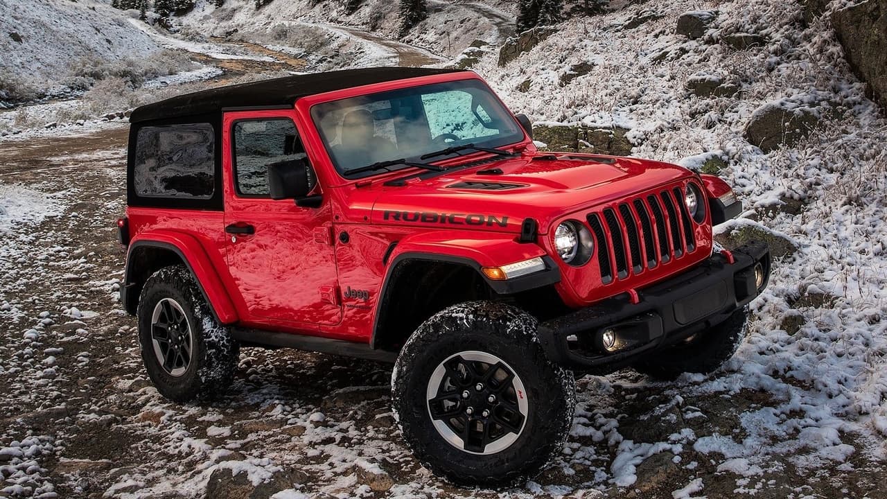 <h3 class="cms-h3-H3">4. Jeep Wrangler</h3>
<br>
<br>La popular SUV
<a href="https://www.univision.com/noticias/pruebas-de-manejo/prueba-jeep-wrangler-2018-la-leyenda-continua-vigente" target="_blank"> Jeep Wrangler</a> recibió una actualización total para 2018, un evento que no ocurre con frecuencia y que es muy importante para este modelo que es el que resguarda todas la tradiciones y reputación de su marca. Su generación anterior sin embargo, obtuvo el mismo lugar en la lista 2017.
<br>
<br>Kelley Blue Book prevé que el valor de reventa de la 
<b>Jeep Wrangler 2018</b> después de 
<b>36 meses</b> de uso alcanzará el 
<b>65.2%</b> de su valor original, mientras que después de los 
<b>60 meses</b> de uso alcanzará el 
<b>54.1%</b> del mismo.