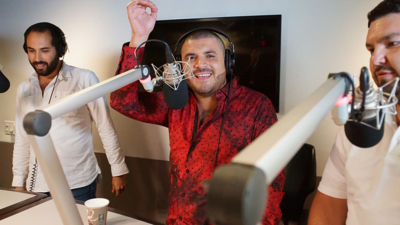 <a href="http://www.univision.com/temas/el-komander">El Komander</a> llegó al Free-guey show y habló de sus nuevos proyectos.