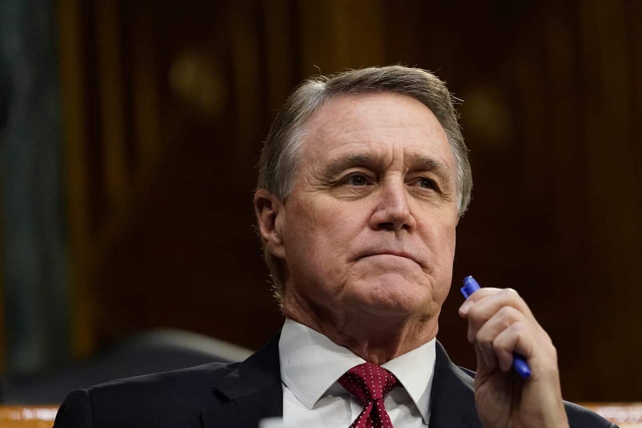 David Perdue, el senador republicano que perdió elección en Georgia fue coautor de la reforma migratoria de Trump
