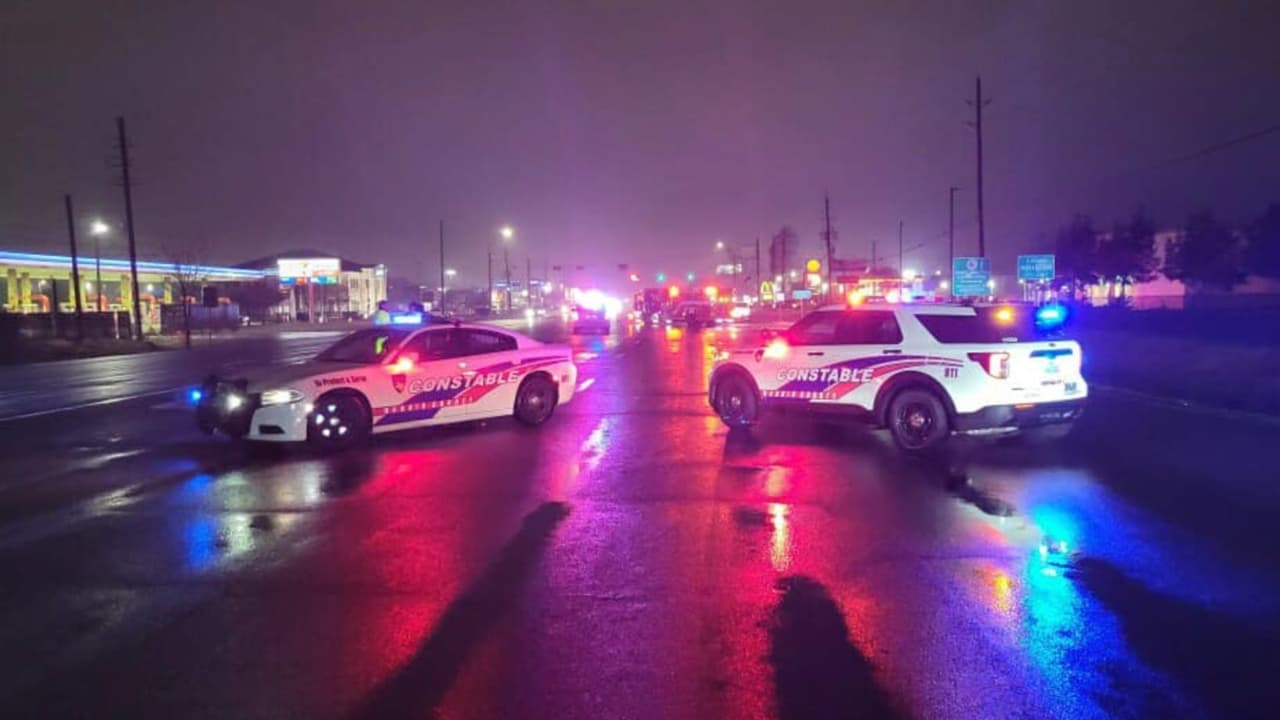 Muere peatón al ser arrollado por varios vehículos al norte de Houston