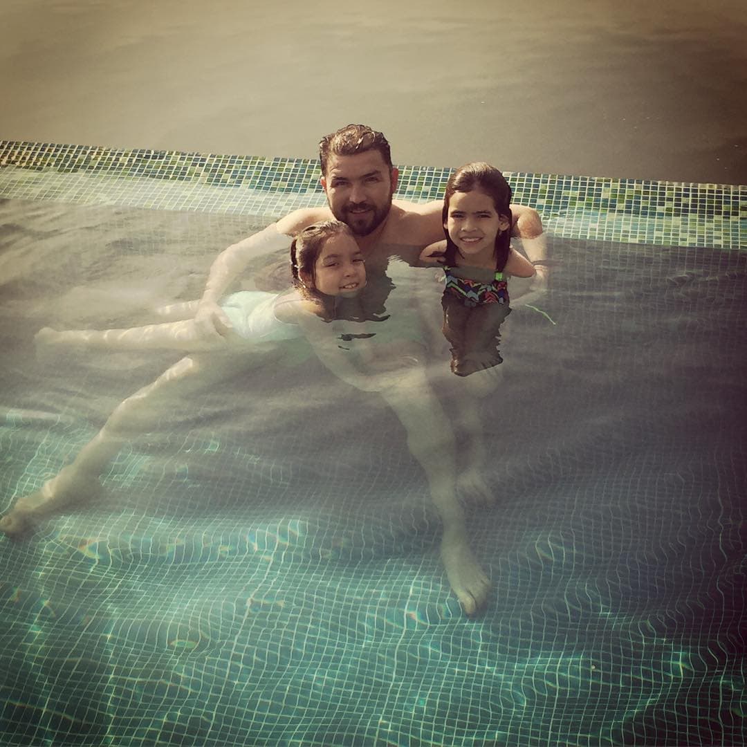 Ivanna y Celia Sofía conviven todo el tiempo con sus padres.