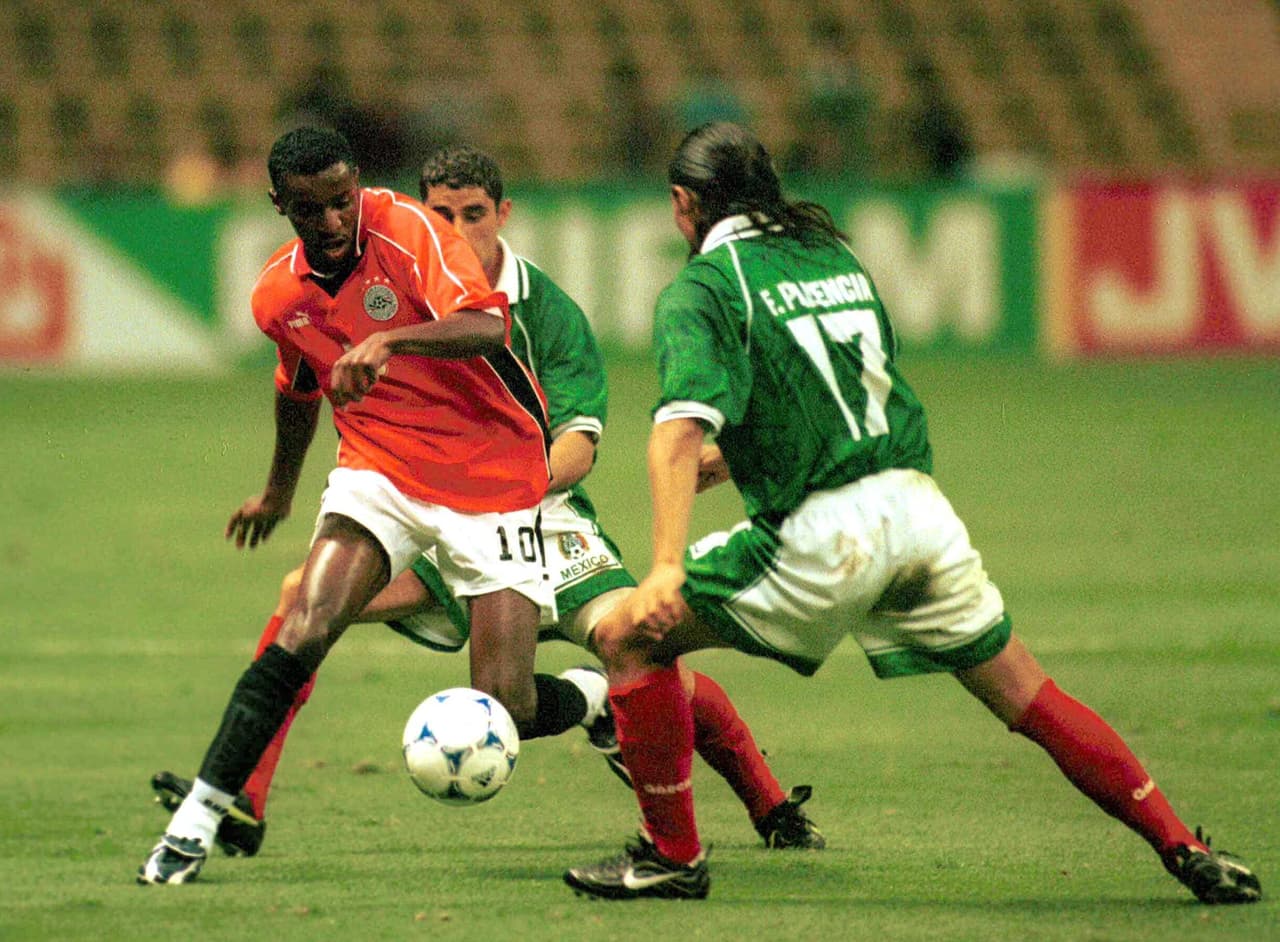 Sin embargo, Egipto anotó al minuto 34 y 40 del segundo tiempo para poner el partido en el final 2-2. Alertas para el 'Tri' para corregir.