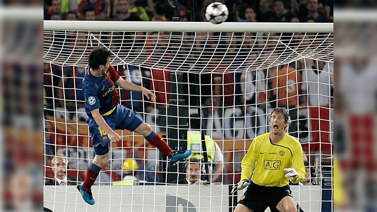 <b>¡Golazo de 'La Pulga'!</b>
<br>Messi es un futbolista que ha marcado pocos goles con la cabeza por su corta estatura, pero sin duda, aquel anotado en 2009 ha sido el de mayor manufactura.