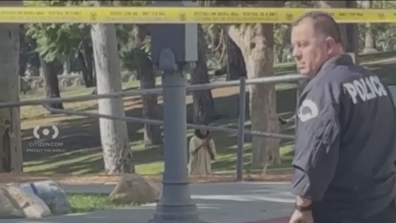 Caos en MacArthur Park: sospechoso se atrinchera en baño público y termina arrestado