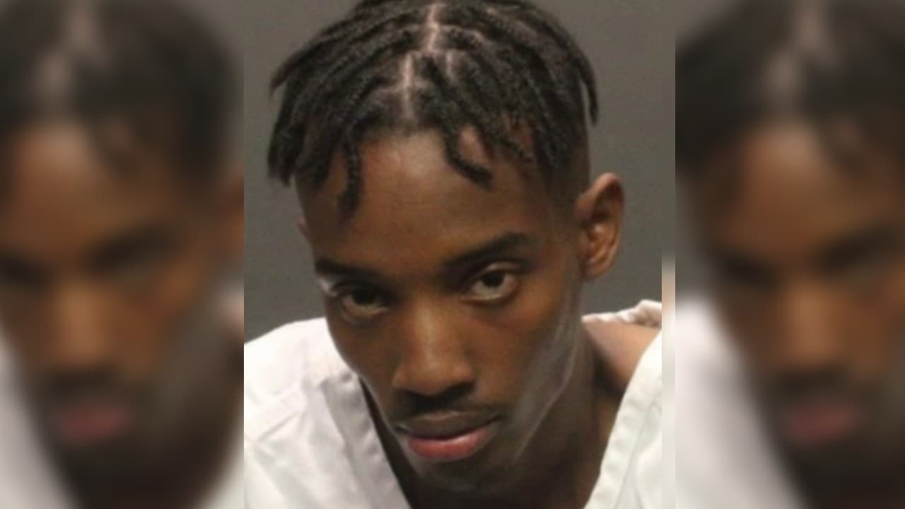 La policía de Tucson también encontró una segunda víctima lesionada y ahí se enteraron que Reddick estuvo involucrado en un intento de robo supuestamente a manos de Daruis Lamonte Barrett, de 28 años de edad, King David Rugamba (en foto), de 19, y Malik Tyreme Ford, de 19. Durante el intento de robo, se intercambiaron disparos y Reddick fue alcanzado por los tiros junto con la otra víctima. Luego todos huyeron de la escena antes de que llegara la policía.