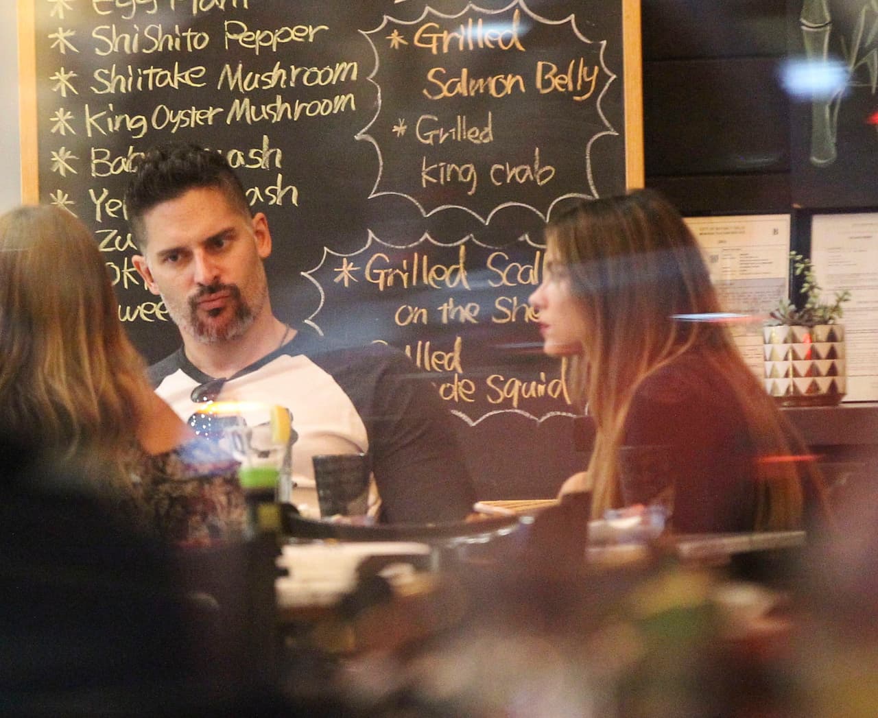 Joe un tanto pensativo.