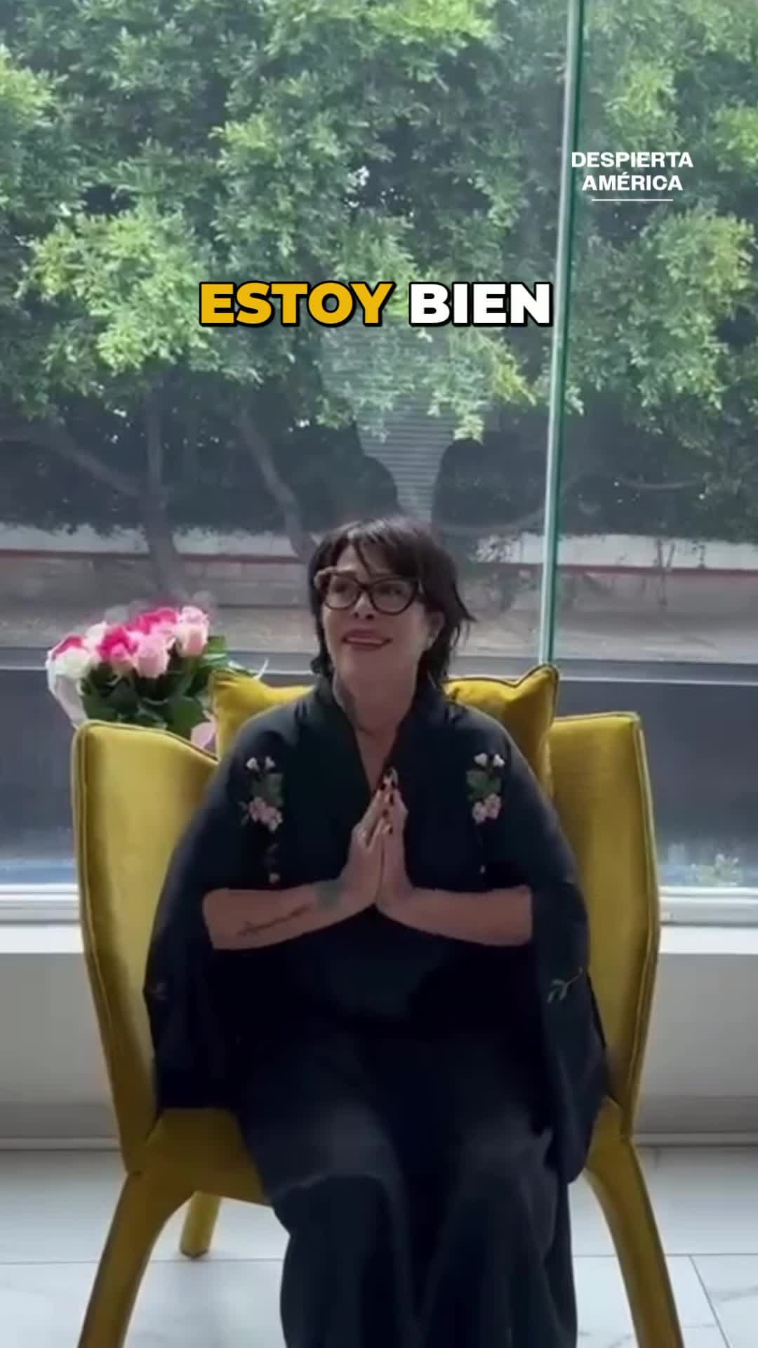 Alejandra Guzmán reaparece tras accidente en el escenario