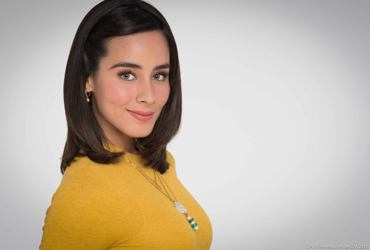 Esmeralda Pimentel es Fabiola en 'Enamorándome de Ramón'