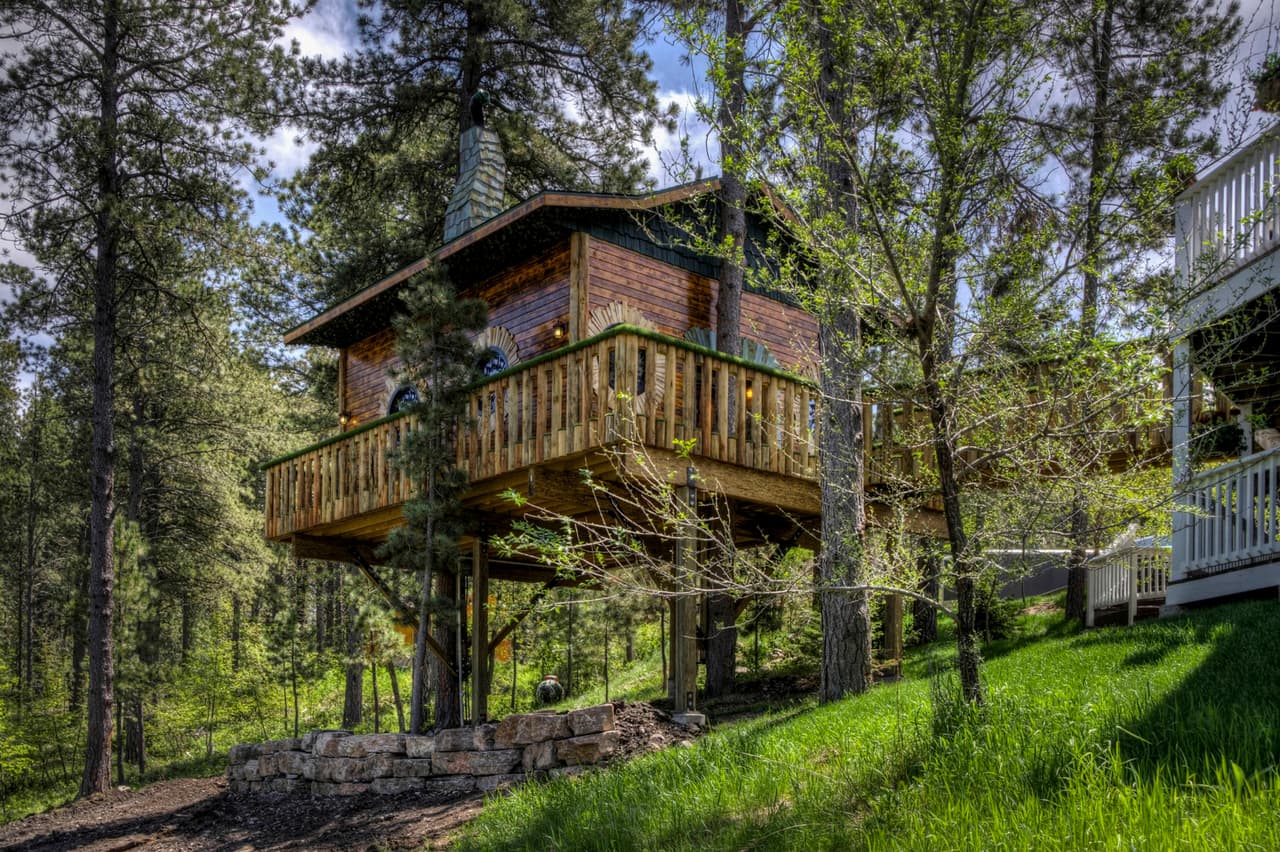 Esta fantástica casa se encuentra en Black Hills, Dakota del Sur.