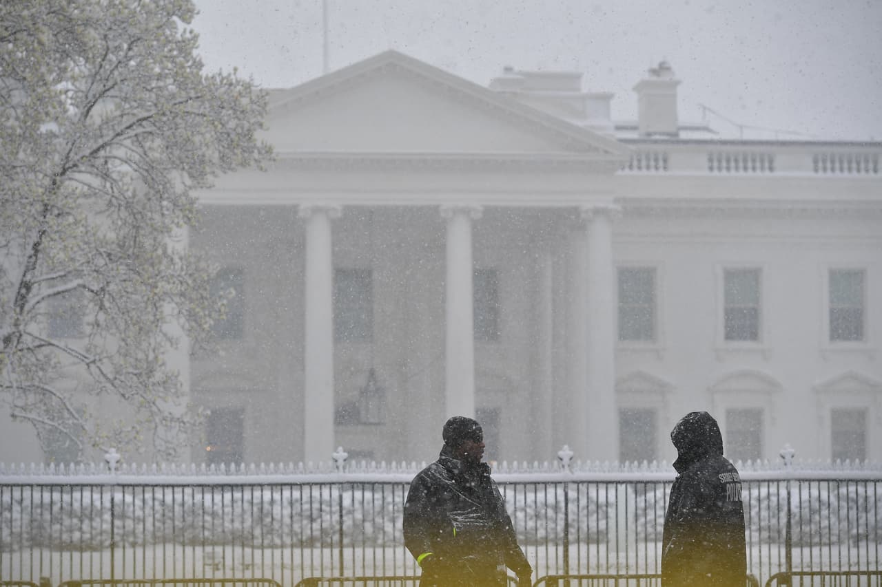 La tormenta gélida sobre la Casa Blanca en Washington DC.
<br>