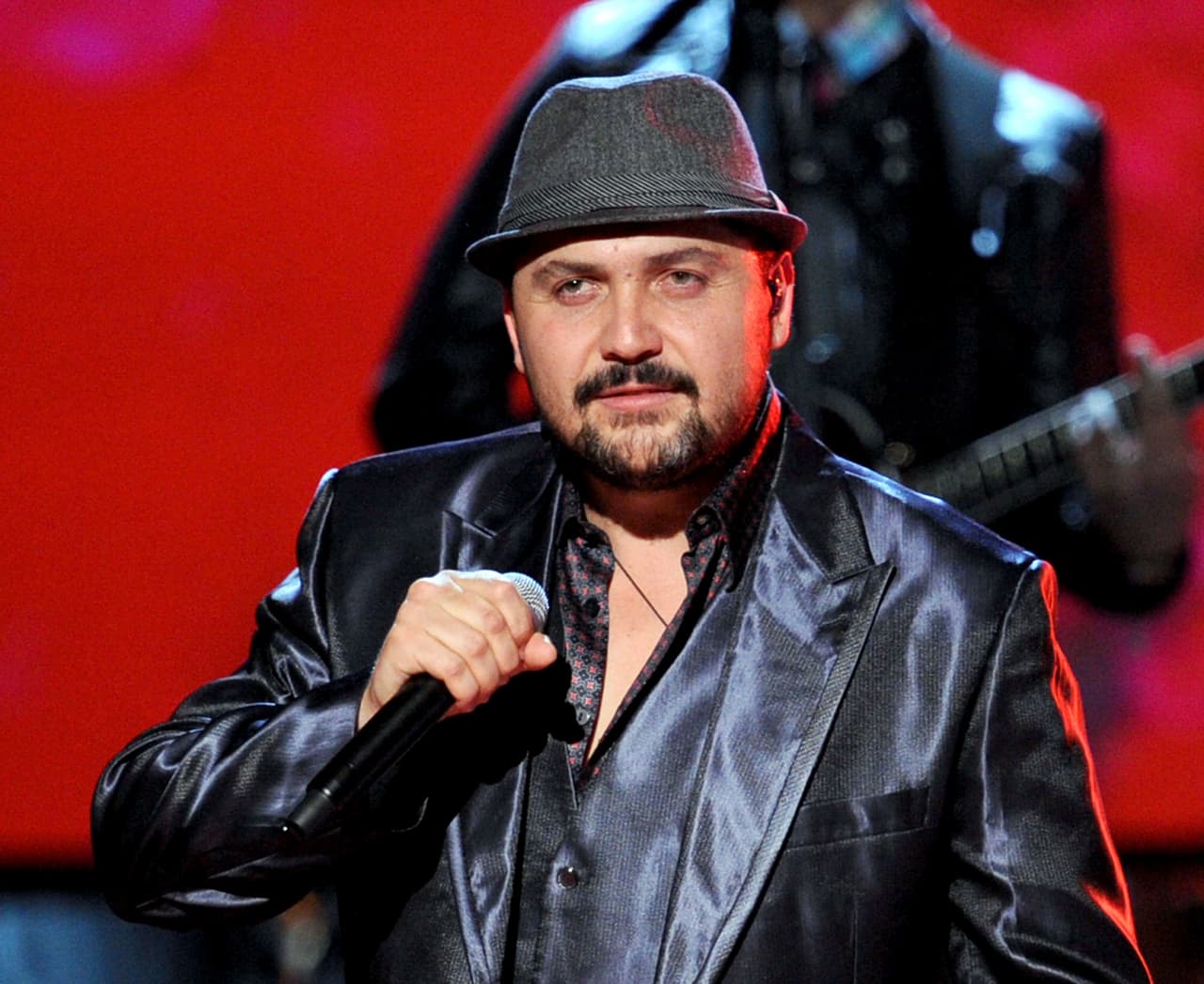 !12 éxitos de Reyli en el día de su cumpleaños¡