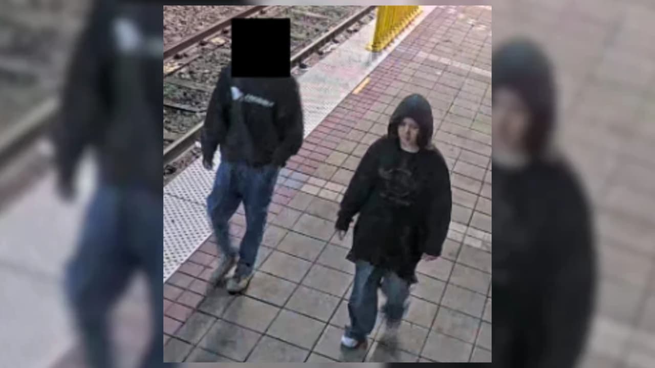Natalie Armstrong, de 13 años, fue captada junto a otra persona en una estación de DART en Dallas.