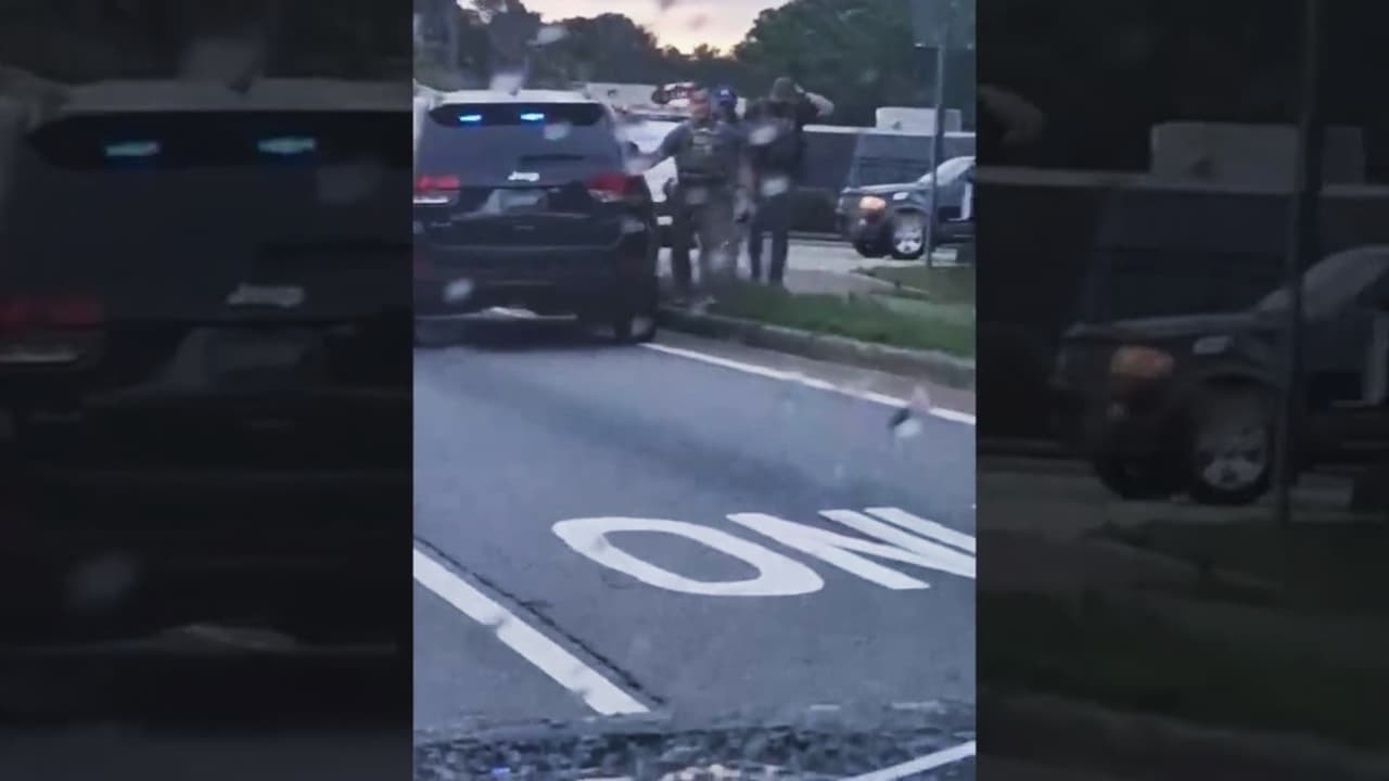 Hispano es interceptado por una camioneta con supuestos agentes en Marietta