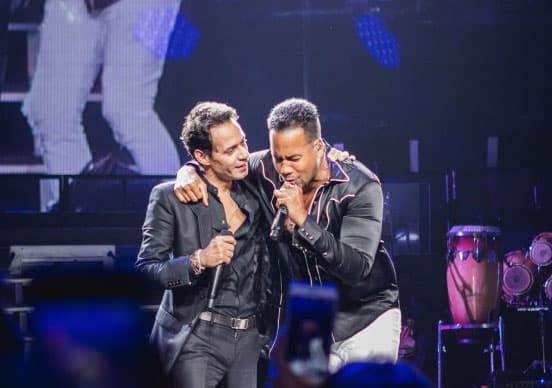 Marc tuvo una exitosa gira que lo mantuvo ocupado todo el año, y en la cual tuvo muchos invitados especiales, como Romeo Santos en esta ocasión.