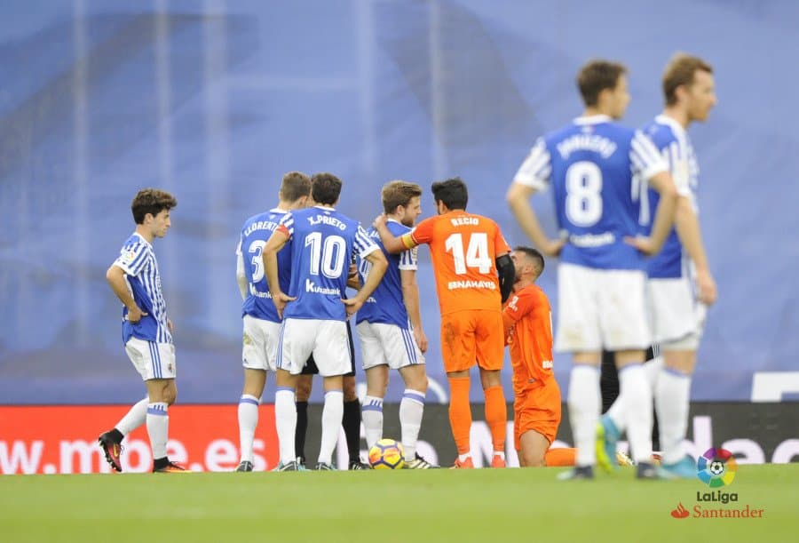 Sin su 'Vela' no encuentran el rumbo, la Real Sociedad pierde en casa con el Málaga