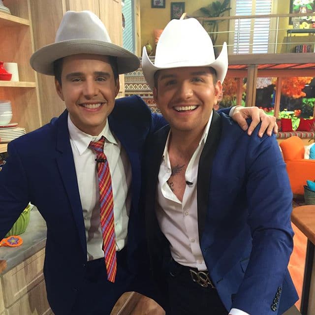 Alejandro con nuestro querido amigo, El Dasa. (27 de octubre)