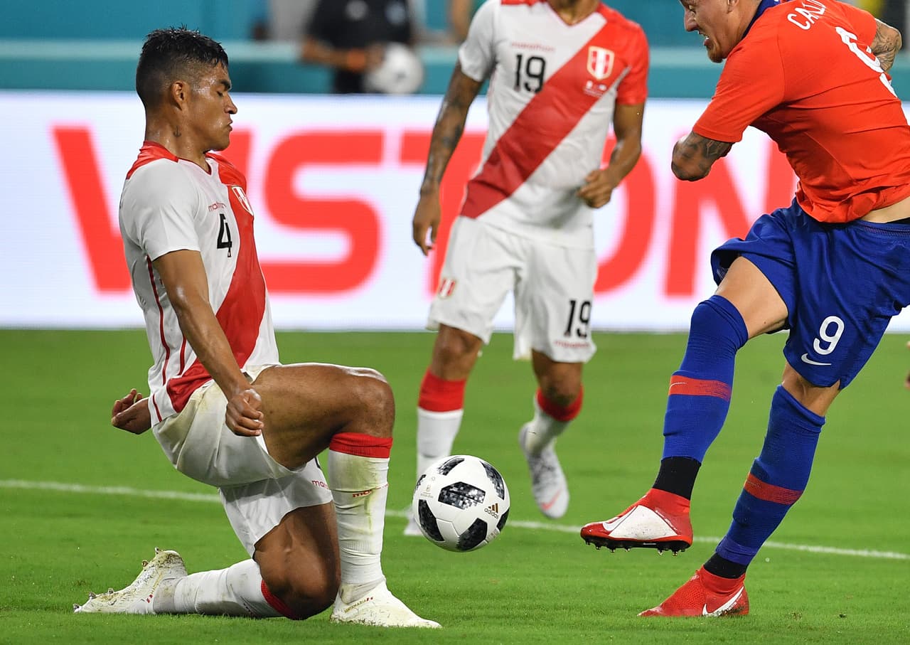Anderson Santamaría (Perú): así como Gallese, el jugador del Puebla fue titular ante los chilenos y jugó todo el partido, mientras que contra el Tea, USA no vio minutos.