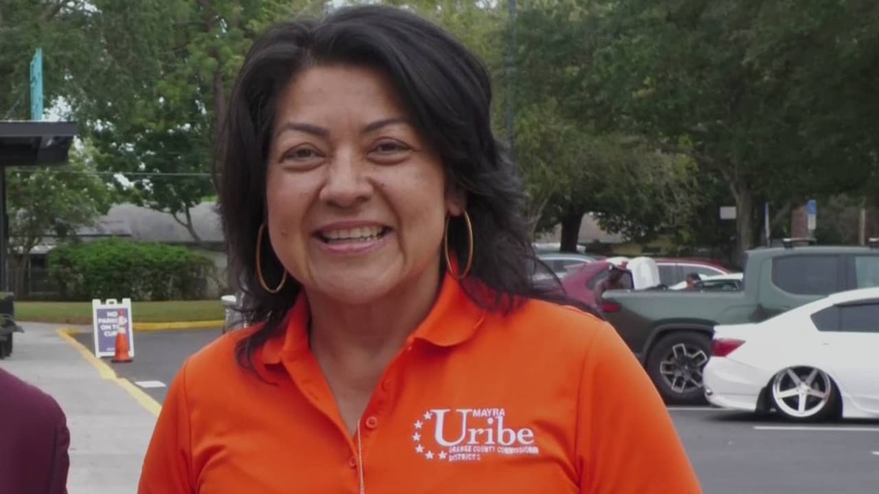 Mayra Uribe busca convertirse en la primera alcaldesa hispana del condado de Orange