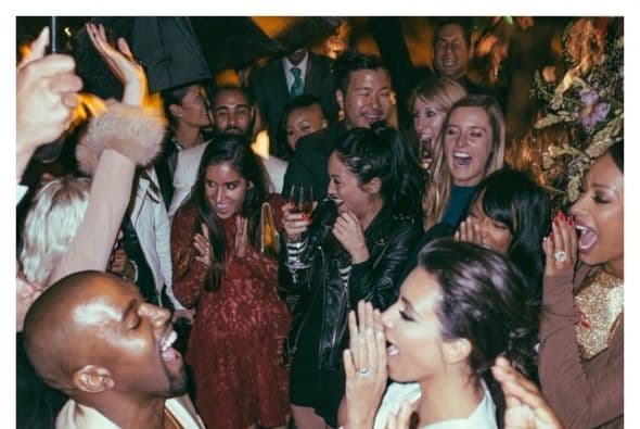 Las fotos más románticas de Kim y Kanye en la red.