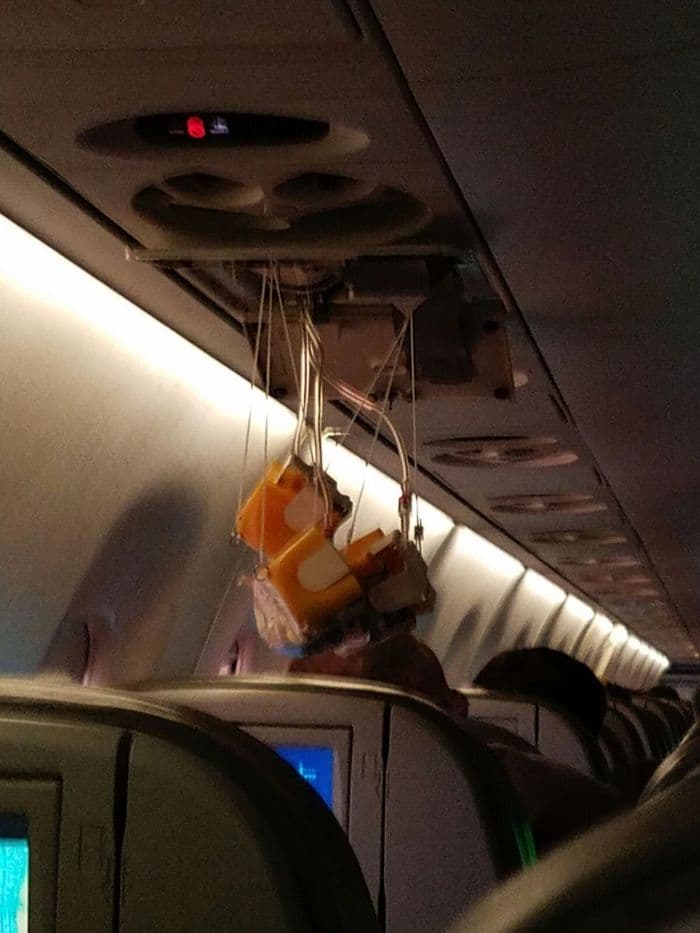 El vuelo 1134 de JetBlue partió la noche del lunes de Puerto Rico hacia Orlando, Florida. Sin embargo, el vuelo unas dos horas y media fue uno de terror para los pasajeros que se encontraban a bordo. Unas ocho personas terminaron hospitalizadas por dolores de espalda, cuello y nauseas.