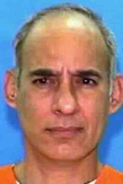 El cubano Manuel Valle fue ejecutado por inyección letal en Florida. Murió el 28 de septiembre de 2011. Fue declarado culpable de matar a un policía al detenerlo ante una señal de tránsito.