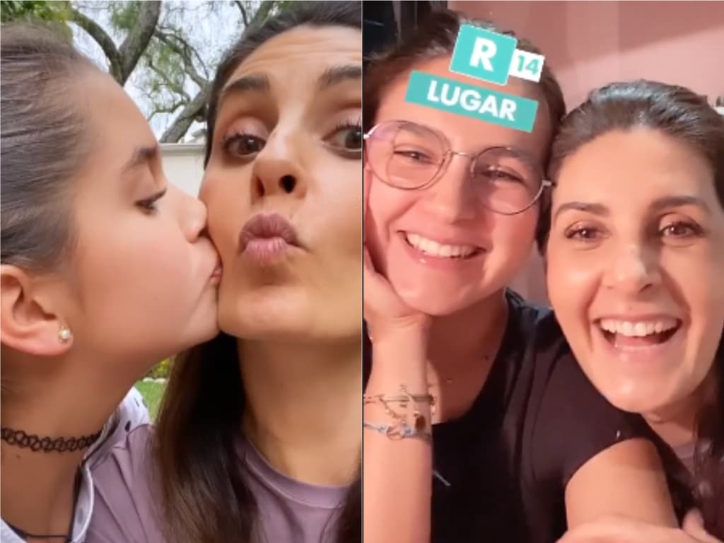 Mayrín Villanueva con sus hijas.