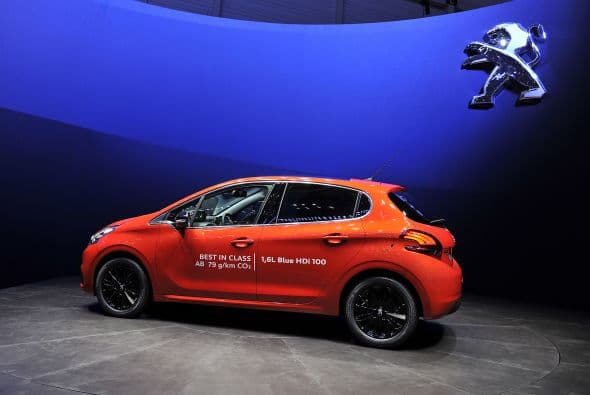 Peugeot aprovechó la cercanía a casa para presentar el nuevo 208.