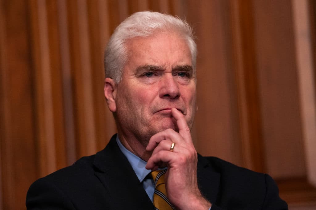 El coordinador de la bancada republicana en la Cámara de Representantes, Tom Emmer, en una conferencia de prensa.