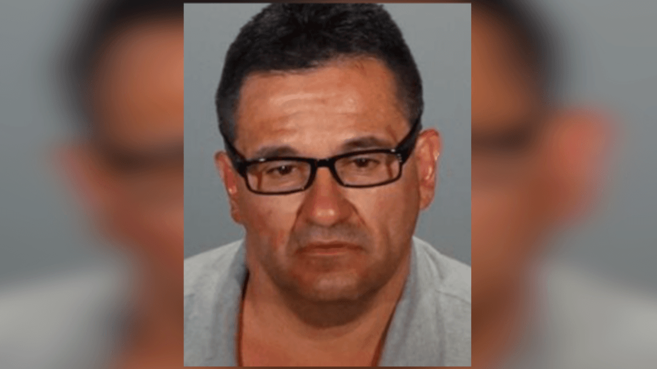 Un 'criminal de carrera' acusado del robo sistemático de limosnas en una iglesia