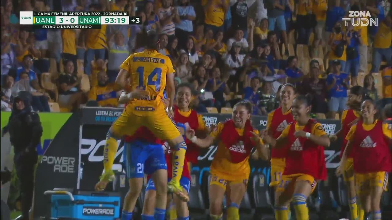 ¡Pero qué cosa tan hermosa! Ovalle anota el 3-0 con golazo olímpico