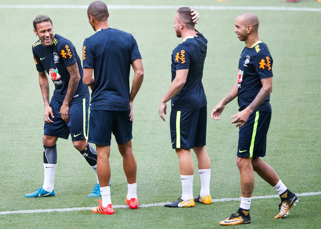 Sumado a eso, el ambiente al interior del equipo es de alegría y convicción, luego de una excelente campaña en Conmebol (terminó líder e invicto) y de una racha victoriosa.