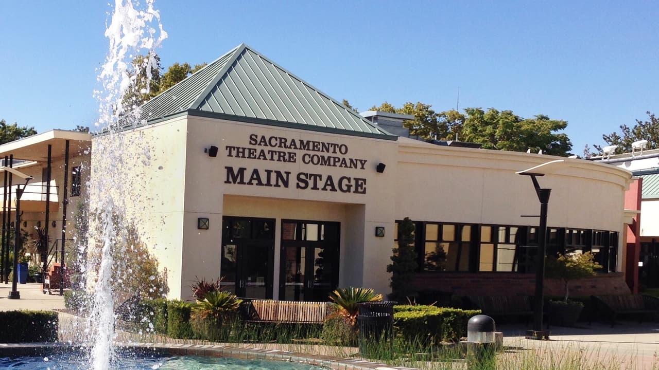 <h3 class="cms-H3-H3">Compañía de Teatro de Sacramento</h3>
<br>La Compañía de Teatro de Sacramento se fundó en 1942 y se instaló en su ubicación actual en 1949, el cual es considerado
<b> uno de los lugares más embrujados de la ciudad</b>.
<br>
<br>Se sabe que al menos cinco fantasmas habitar el edificio. El más famoso es 
<b>Pinky</b>, un aura u orbe rosa brillante que se ve con frecuencia en los vestidores.