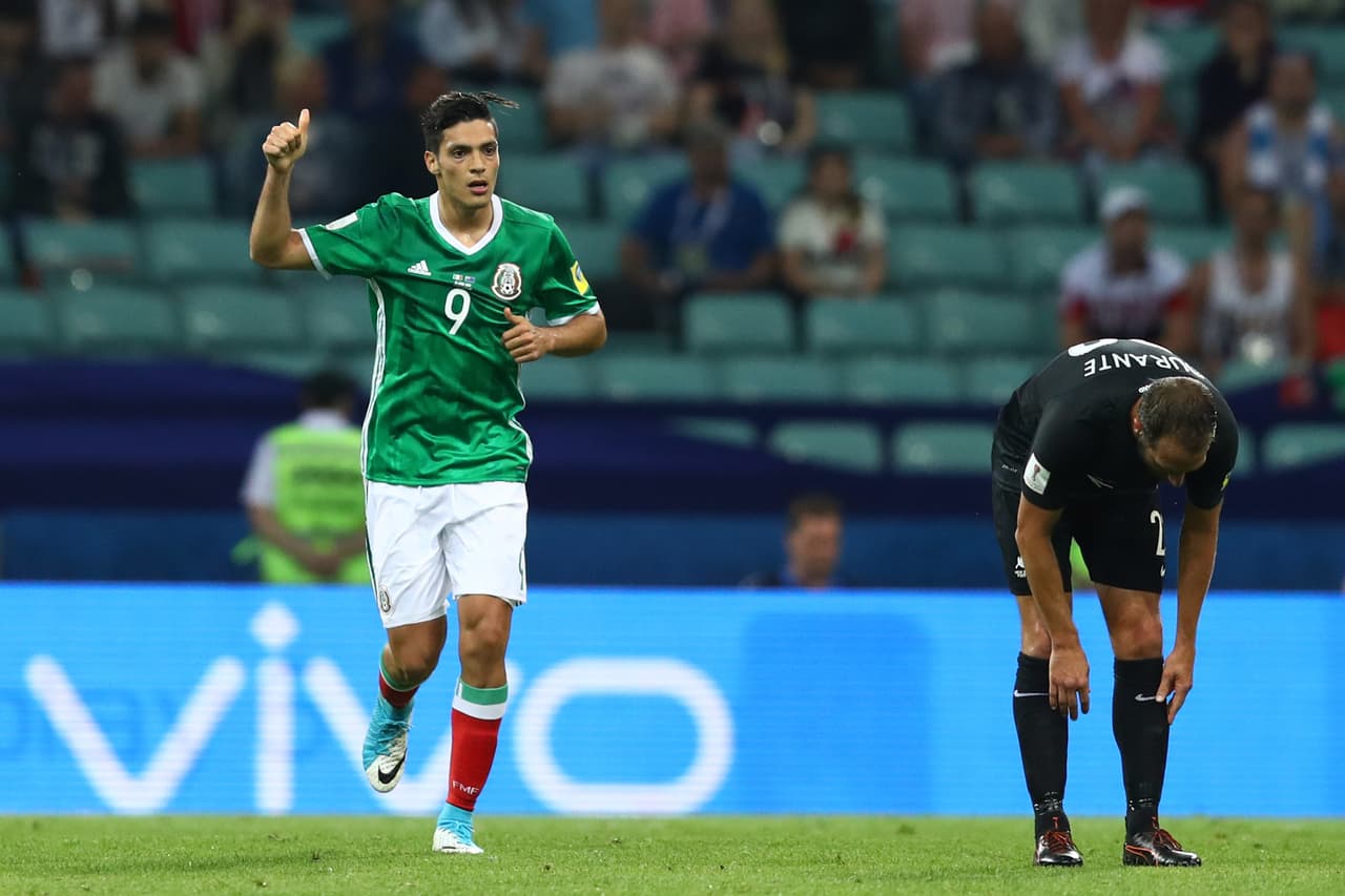 Raúl Jiménez (México): gol contra Nueva Zelanda.