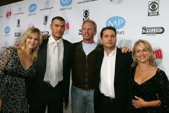 Parte del elenco original presentando en 2006 el DVD de la primera temporada. Un pequeño reencuentro - donde claro, faltaron muchos.